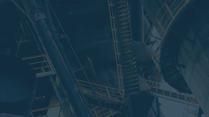 Industrial pipes and access platforms